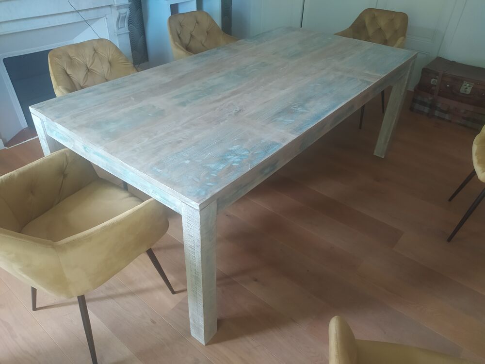 TABLE Meubles