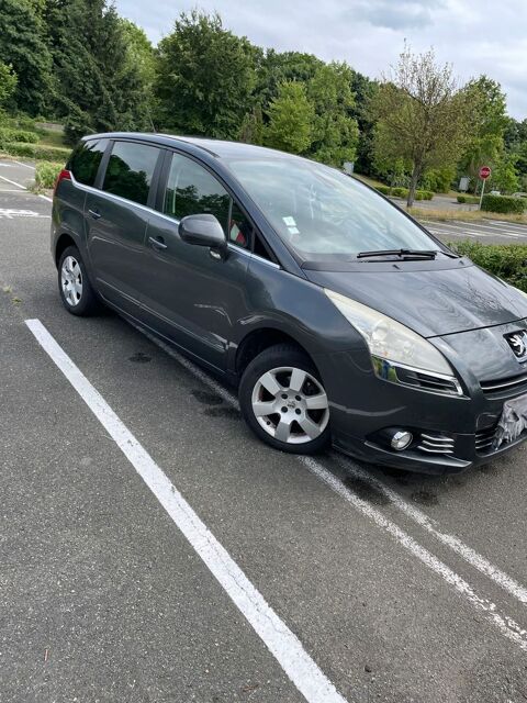 Peugeot 5008 1.6 HDi 112ch FAP BVM6 Active 5pl