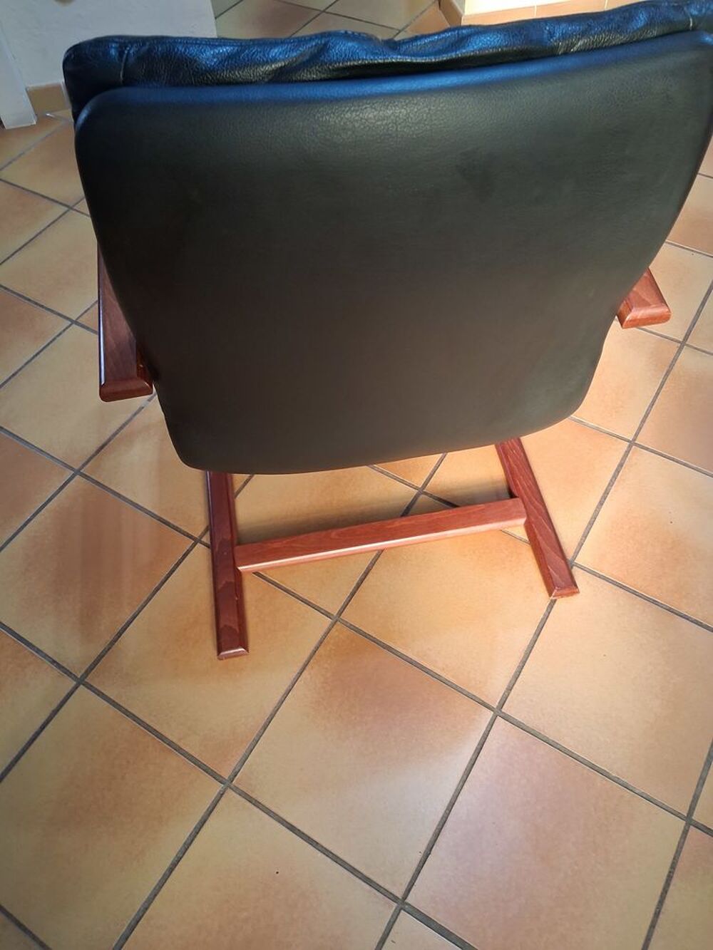 Fauteuil cuir vintage Meubles