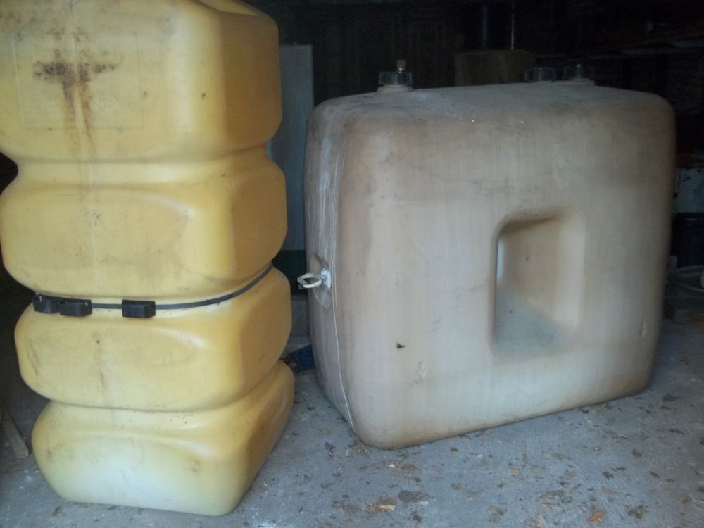 CUVE A FIOUL EN PLASTIQUE 700litres Bricolage