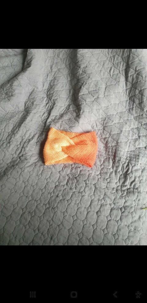 headband  fait main 8� 8 Dourdan (91)