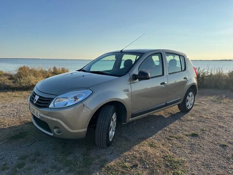 Dacia sandero , Distribution à jour, Rév