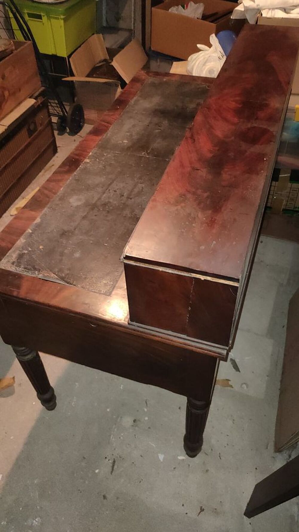 Bureau ancien bois acajou Meubles