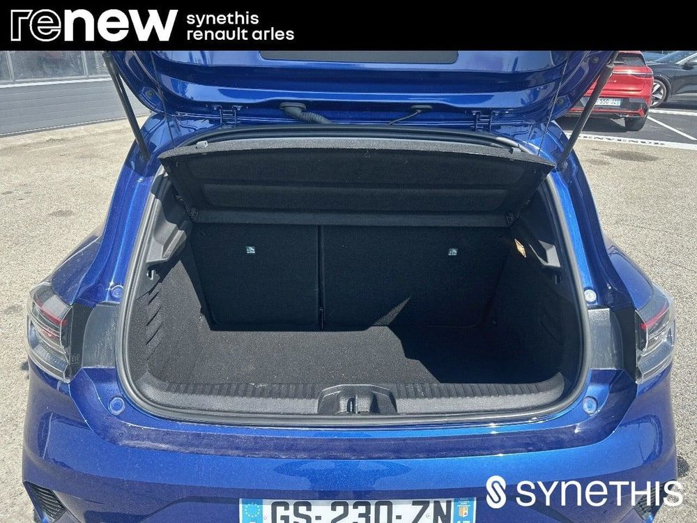 Clio V Clio E-Tech full hybrid 145 Evolution 2023 occasion 13200 Arles