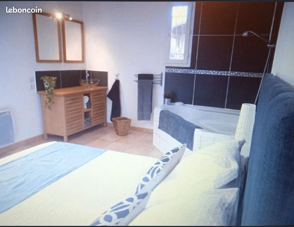 Vente Maison Maison avec piscine, terrasses et jardin au Salagou. Octon