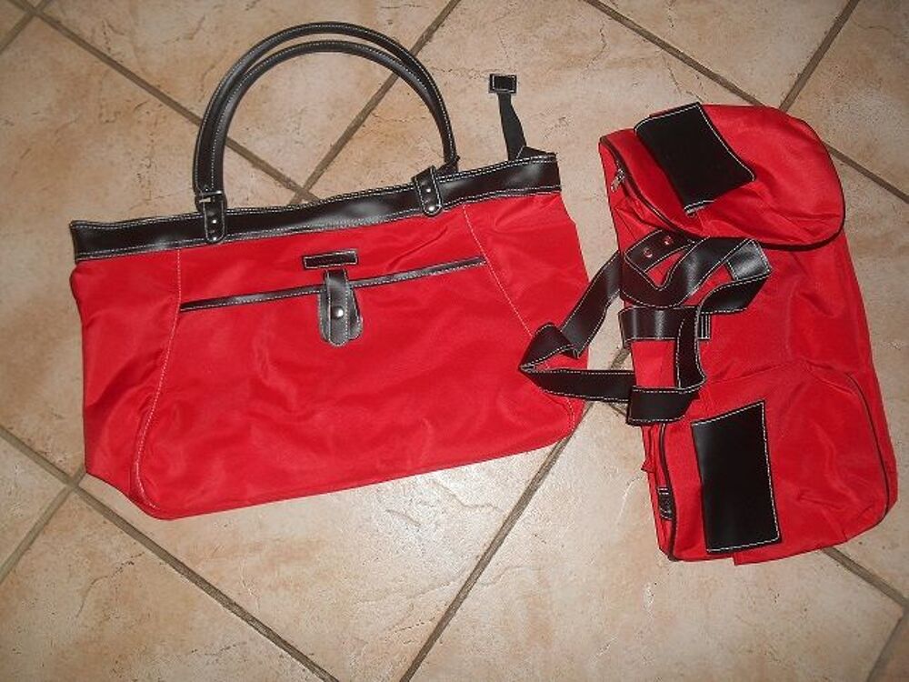ENSEMBLE DE SAS NEUFS Maroquinerie