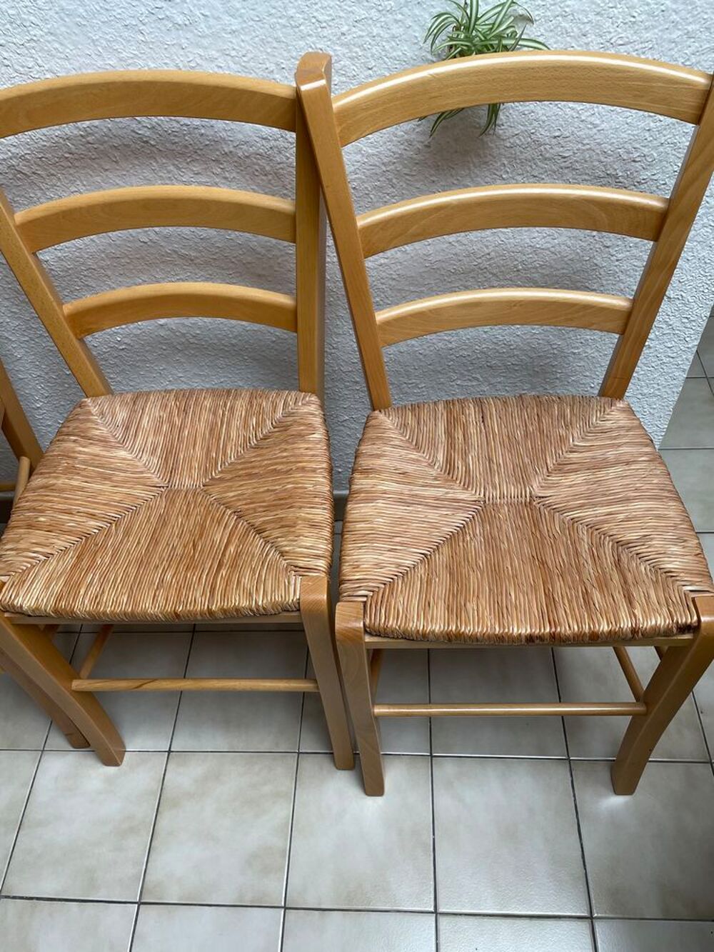 4 chaises paille et bois Meubles