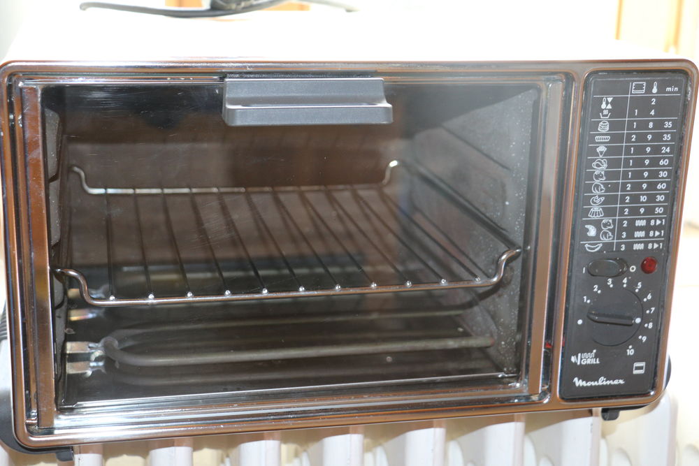 Mini four MOULINEX Electroménager