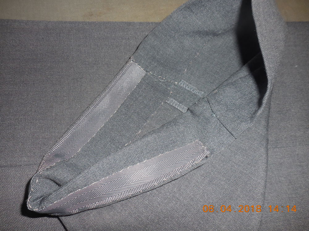 pantalon tergal t 44 Vêtements