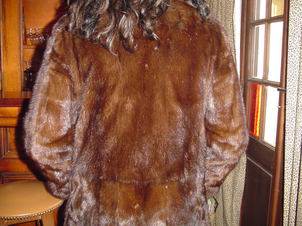 manteau de vison pleine peau avec col boule Vtements