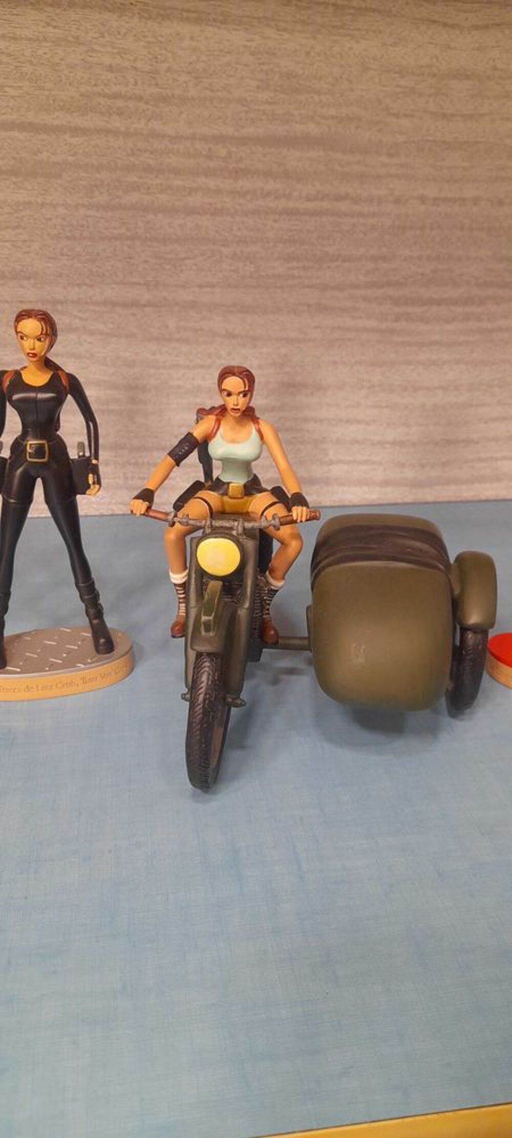 figurines Tom raider 