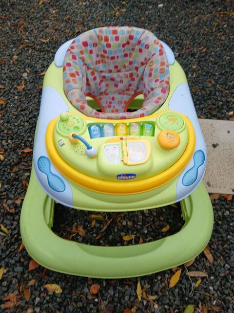 Trotteur enfant Ingrandes (49)