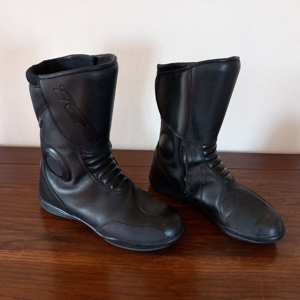Bottes moto homme Chaussures