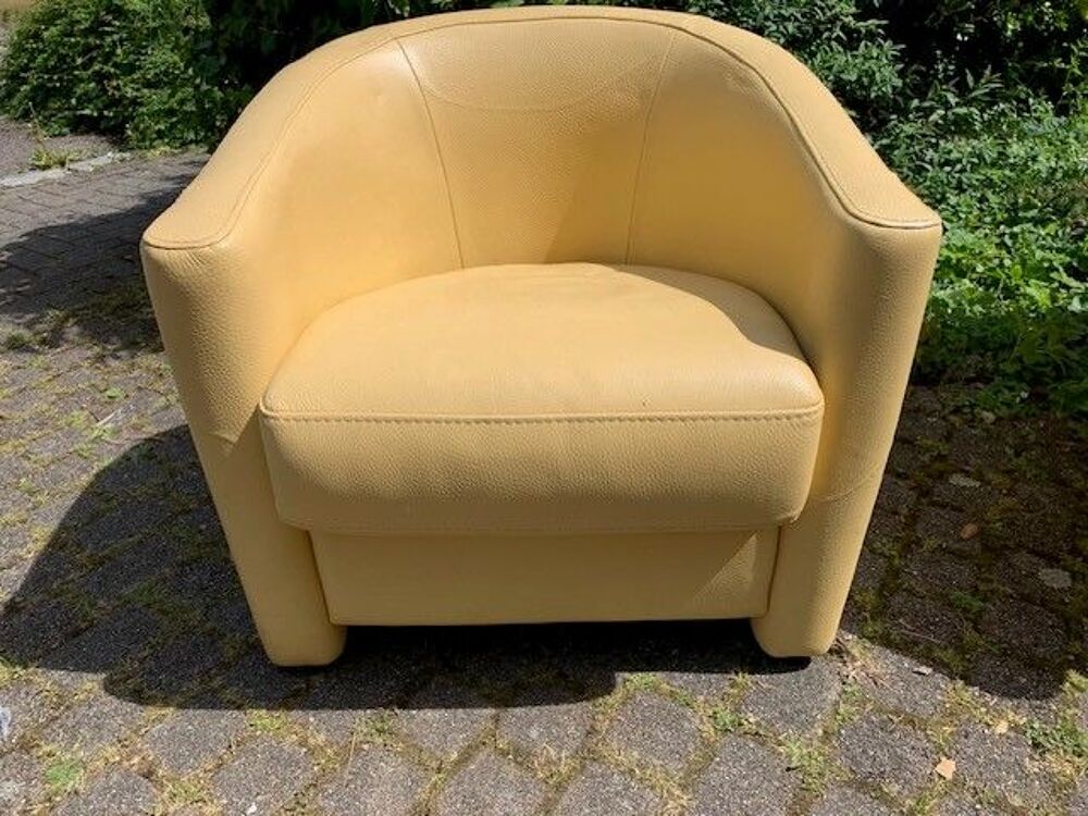 SALON CUIR 3 PIECES Meubles