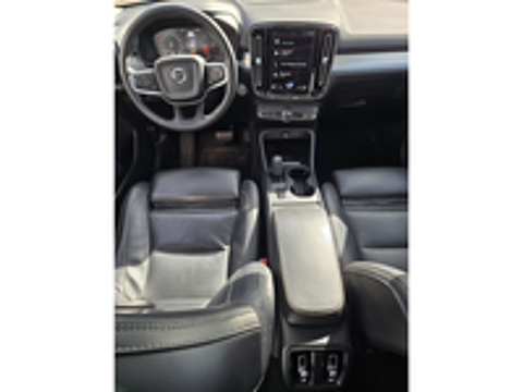 XC40 D4 AWD AdBlue 190 ch Geartronic 8 Momentum 2018 occasion 57100 Thionville