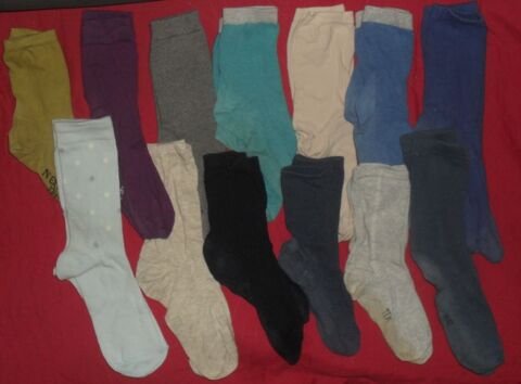 Lot de 13 paires de chaussettes Femme T 37-40. 15 Montreuil (93)