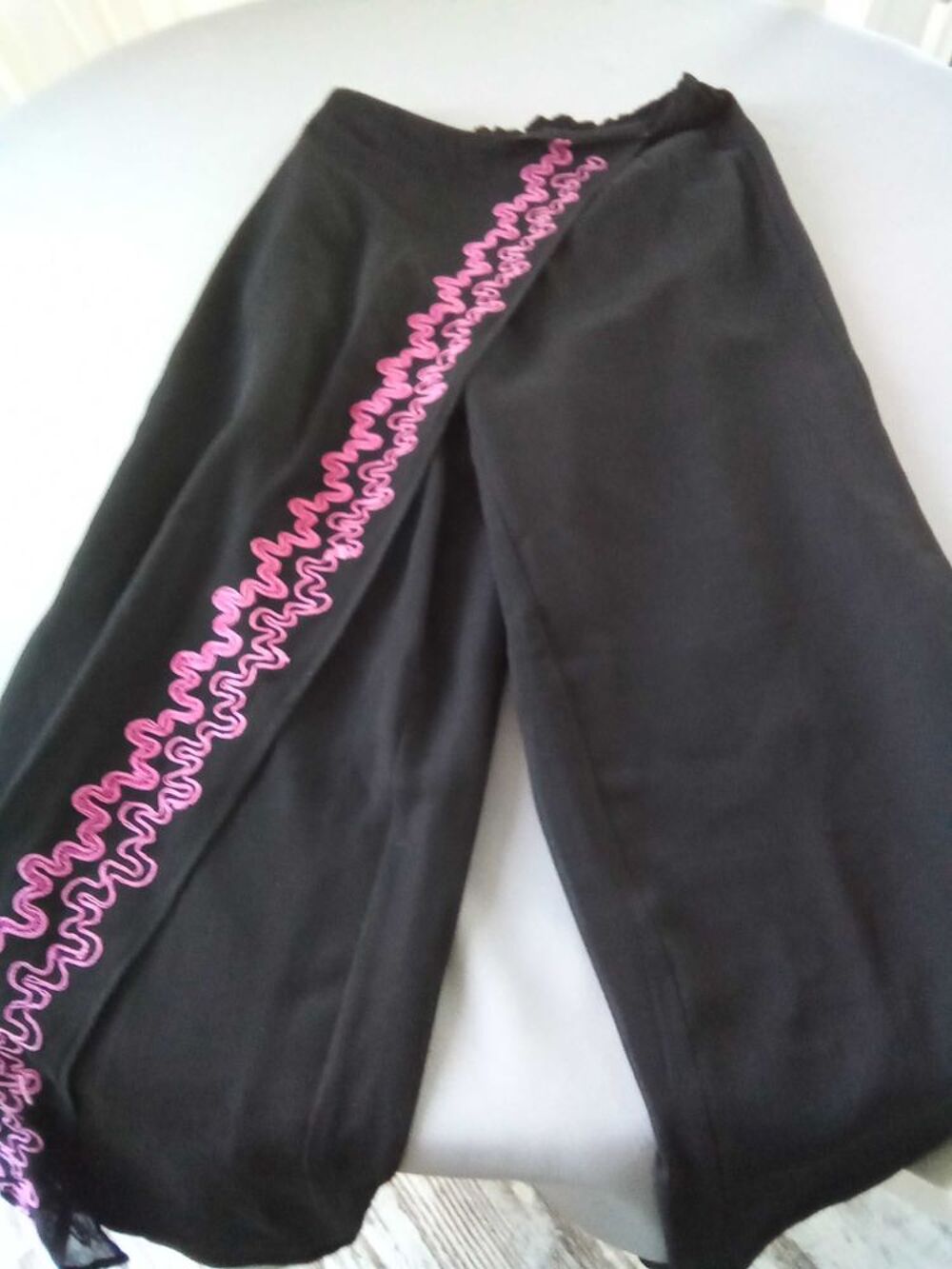 jupe sur pantalon Vtements
