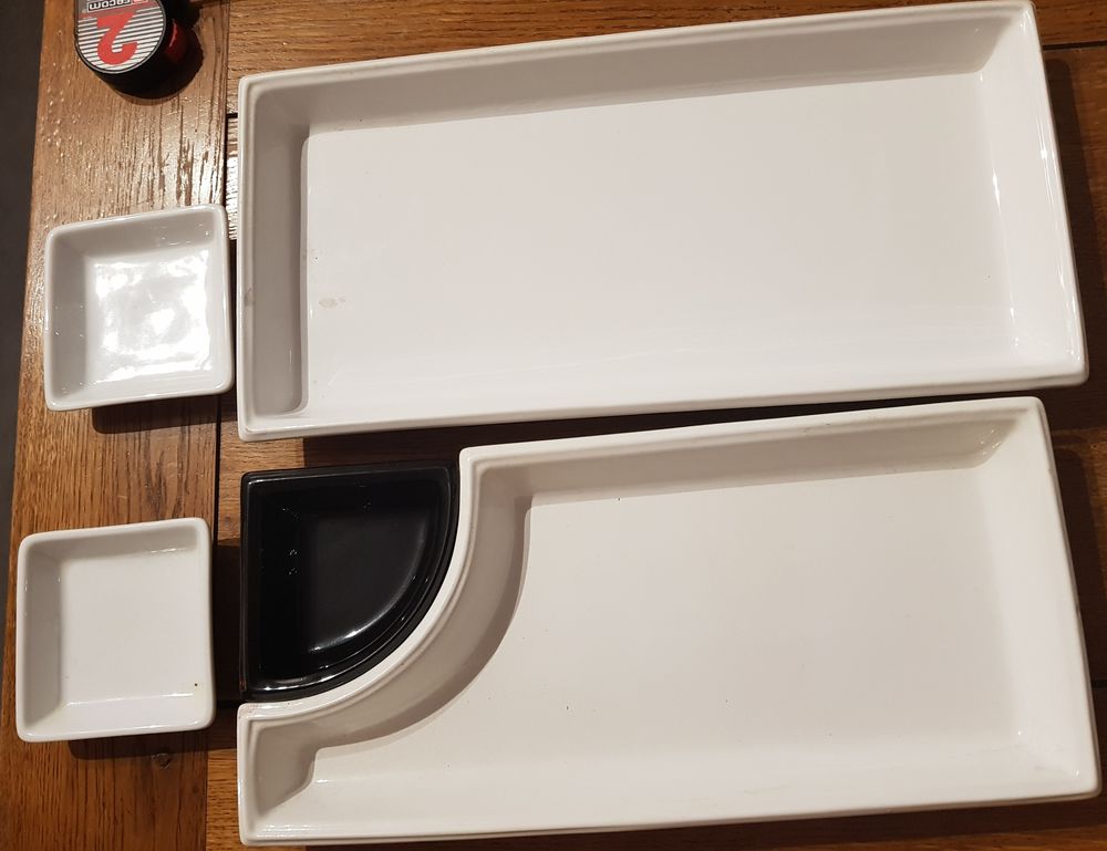Plats et raviers &agrave; ap&eacute;ritif Cuisine