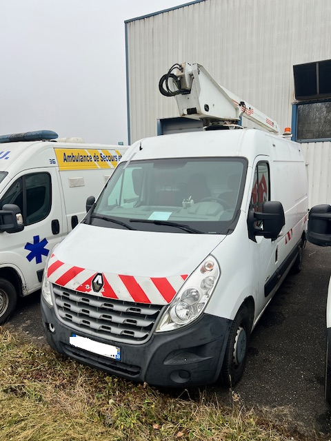 Renault Master RENAULT III Van 2.3 dCi FWD 125 CV H2 NACELLE 2013 occasion Gerstheim 67150
