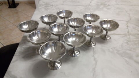 11 coupelles inox 5 Bourg-de-P�age (26)