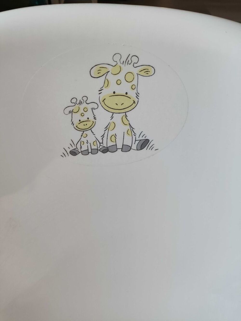 baignoire b&eacute;b&eacute;+ pied girafe Puériculture
