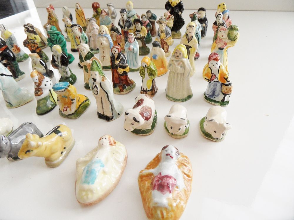 LOT COLLECTOR 62 SANTONS FEVES PORCELAINE CRECHE RETRO tbe 