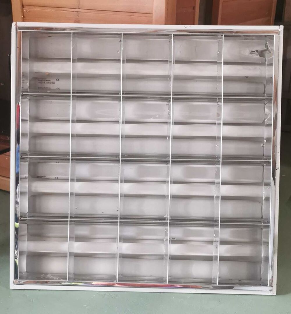 plafonnier industriel d'atelier ou garage Bricolage