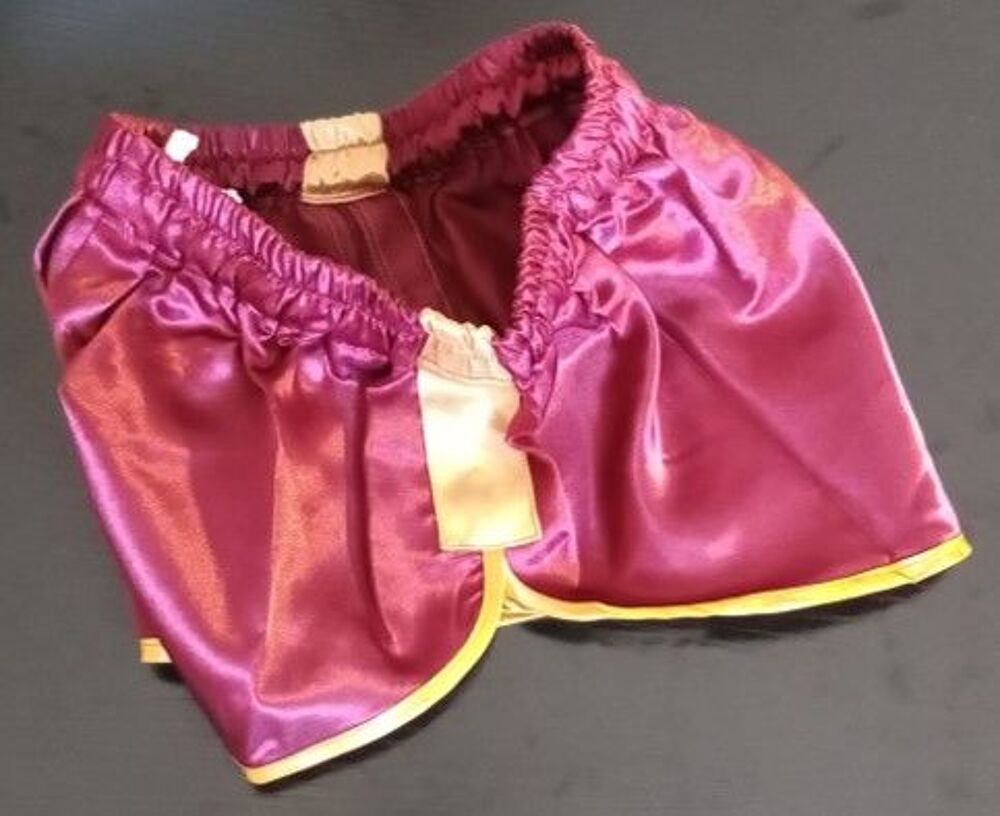 Short Nylon satin Vintage grenat/or Taille S 40 
Vêtements