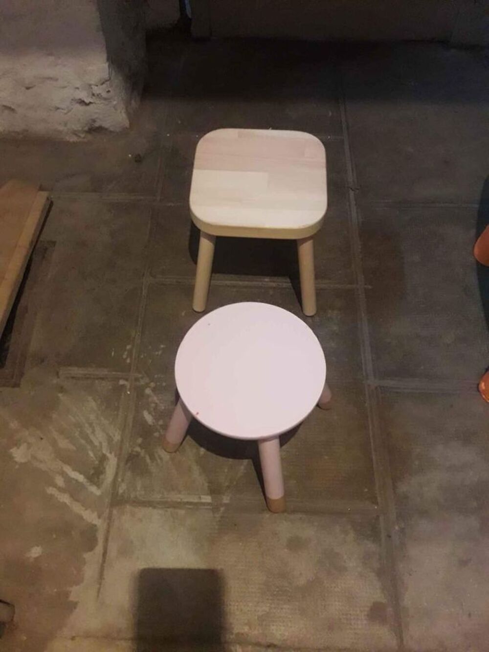 tabouret et table Mobilier enfants