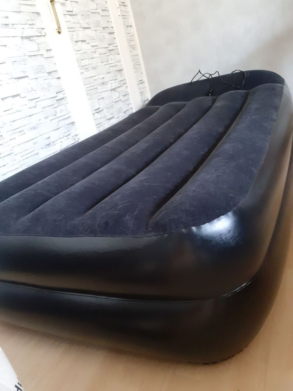 Matelas gonflable &eacute;lectrique Meubles