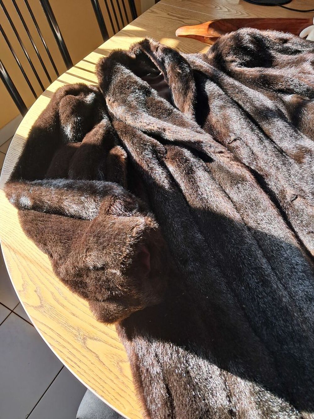 Manteau en fausse fourrure Vêtements