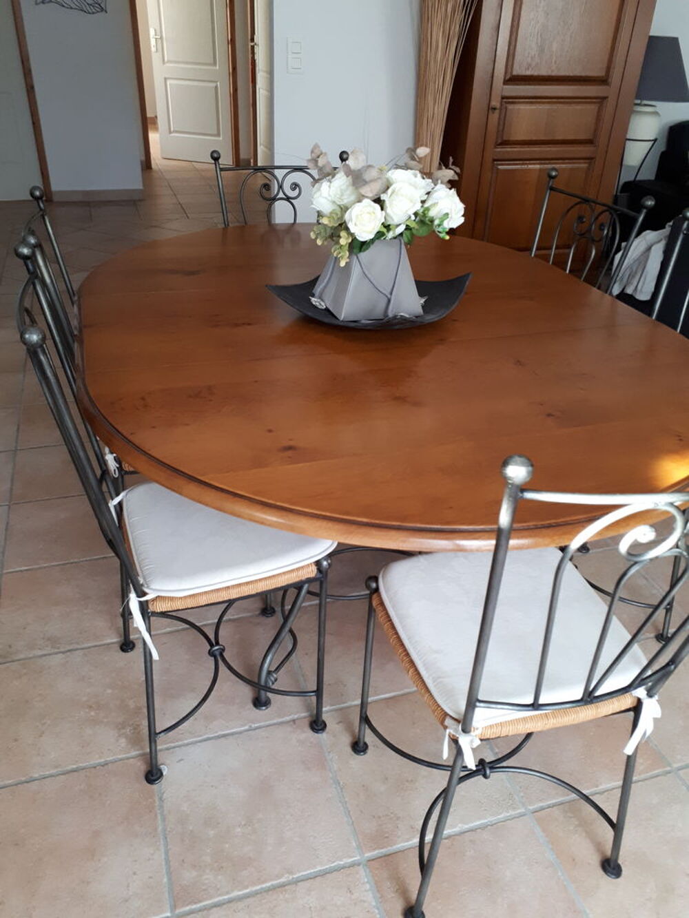 TABLE 100% CHENE MASSIF + 1 ALLONGE Meubles