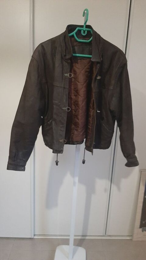blouson en cuir 80 Montpellier (34)