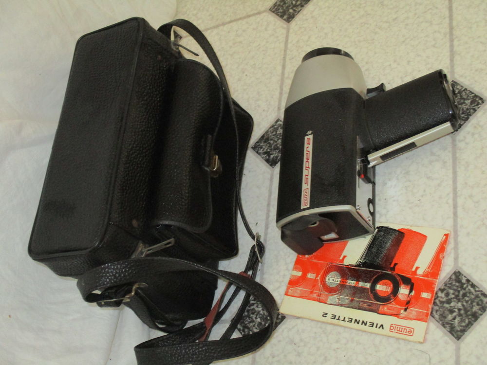 Cam&eacute;ra super 8 Eunig Veinnette Photos/Video/TV