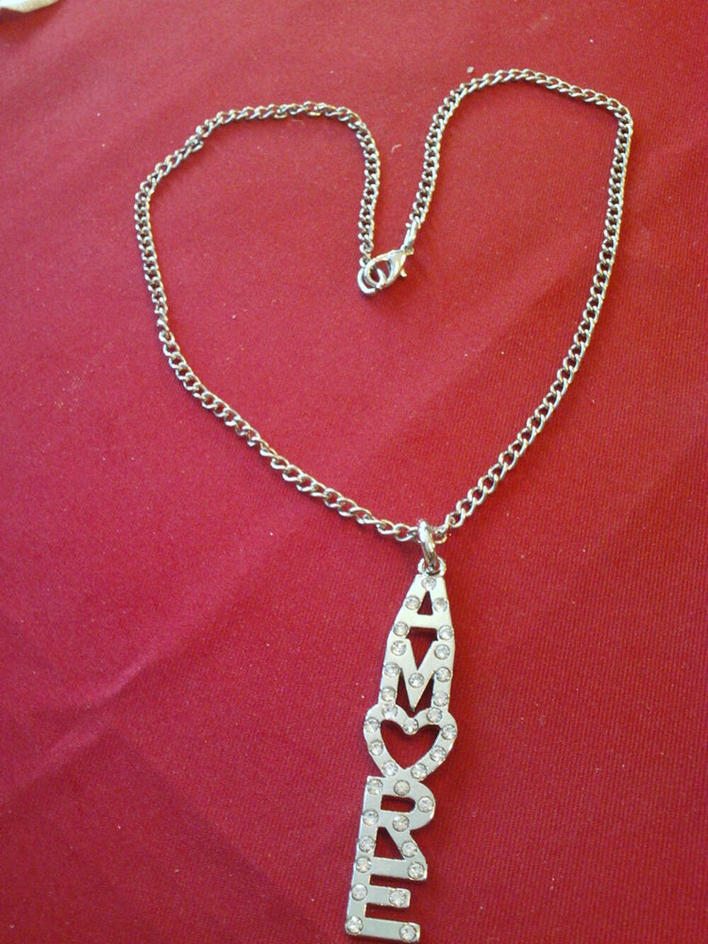 Chaine plus pendentif Amour c?ur stress N&deg; 601 Bijoux et montres