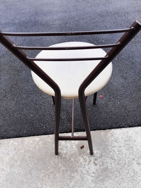 4 chaises bar 40 Rupt-sur-Moselle (88)