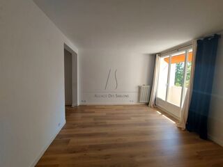  Appartement à louer 4 pièces 62 m²