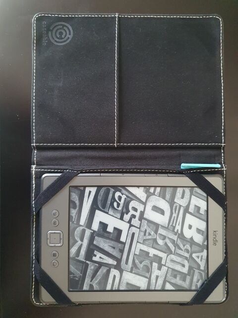 Kindle avec �tui en cuir noir et stylet 38 Besan�on (25)