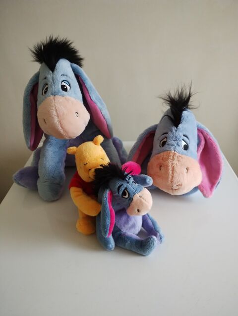Lot de Peluches Disney - Bourriquet et Winnie l'ourson 10 Villejuif (94)