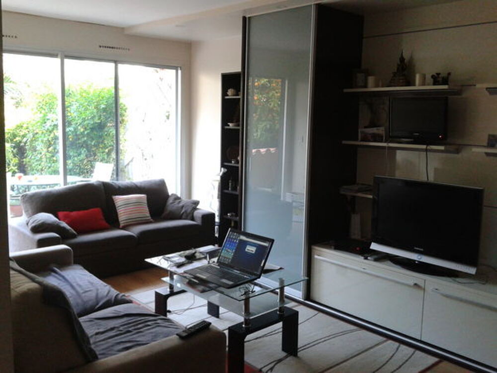   Appartement 2 pièces, meublé + terrasse et jardin Provence-Alpes-Côte d'Azur, Mandelieu-la-Napoule (06210)