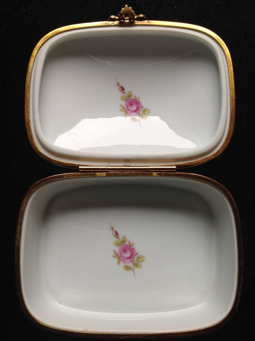 BONBONNIERE/ BOITE A BIJOUX PORCELAINE DE PARIS Envoi Possib Décoration