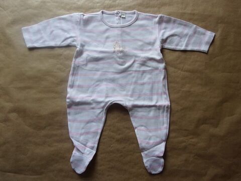 Lot de vtements en taille 6 mois 12 Montaigu-la-Brisette (50)