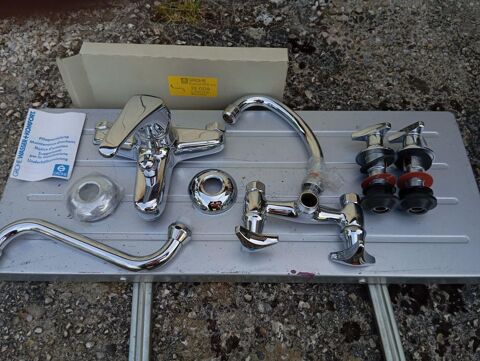 Ensemble robinetterie 20 Velanne (38)