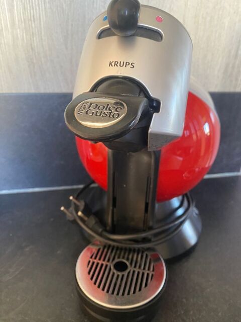 Cafetire / machine  caf lectrique Krups Dolce Gusto  0 Petiville (76)