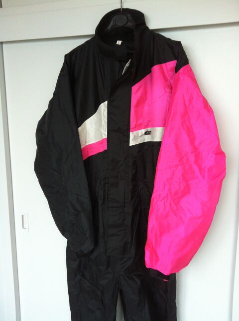 Combinaison pluie moto / 2 roues 35 Grenoble (38)