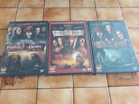 DVD Pirate des Cara�bes johnny depp disney film s�rie TV man 4 F�ves (57)