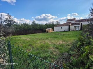  Terrain à vendre 713 m²