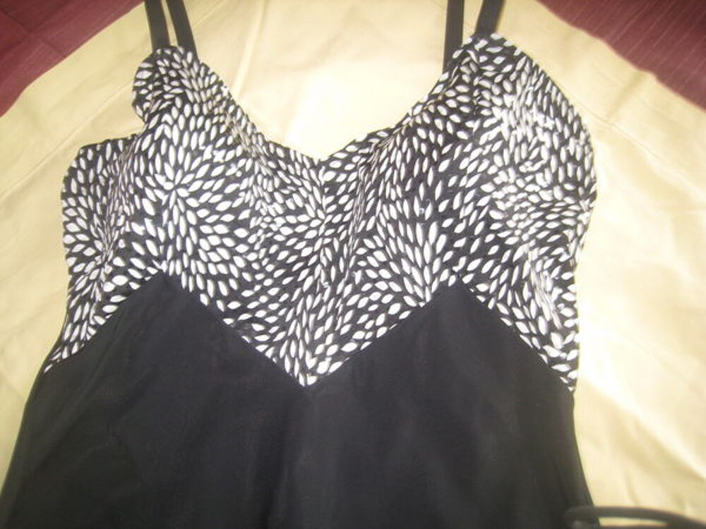 Maillot de bain 1 piece femme neuf TAILLE 42 + CADEAU Vêtements