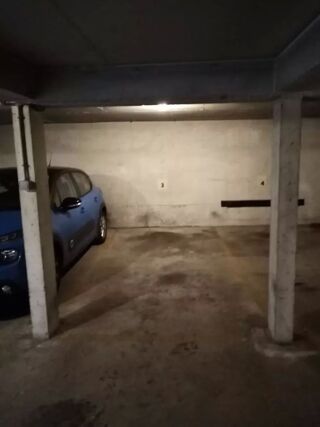  Parking / Garage � louer 9 m�