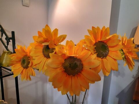 
Grands Tournesols Synthétiques 150 cm. 20 Le Vernois (39)